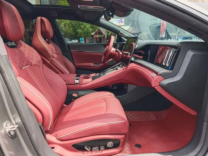 Denza Z9GT 2026 2026款 易三方闪充尊荣型