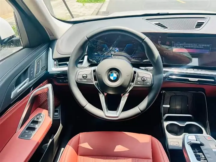 BMW X1 2025 2025款 sDrive25Li X设计套装