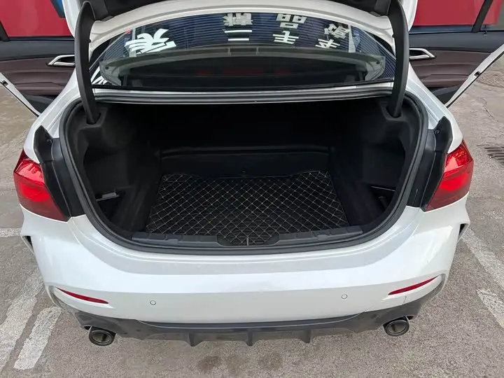 BMW 1 Series 2023 2023款 125i M运动曜夜版