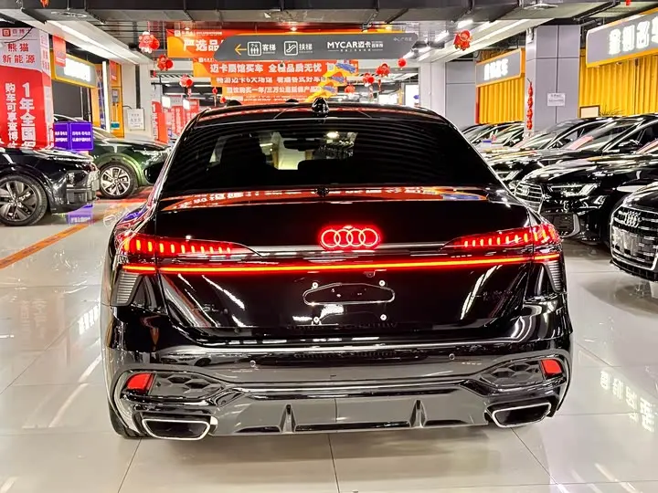 Audi A6L 2026 2026款 2.0T 臻选型