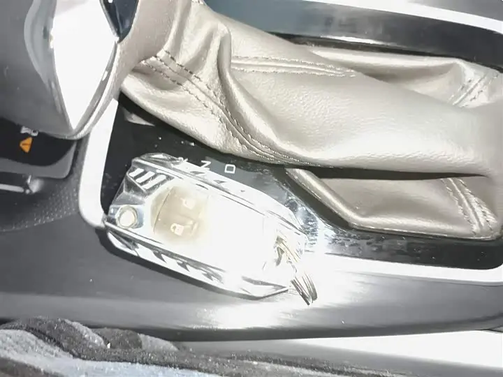 Chevrolet Monza 2024 2024款 1.5L 双离合悦享版