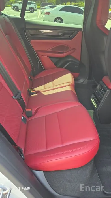 Porsche Macan 2024 Turbo