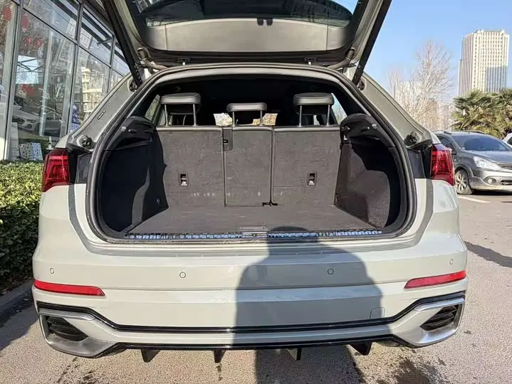 Audi Q3 2024 2024款 35 TFSI 时尚动感型