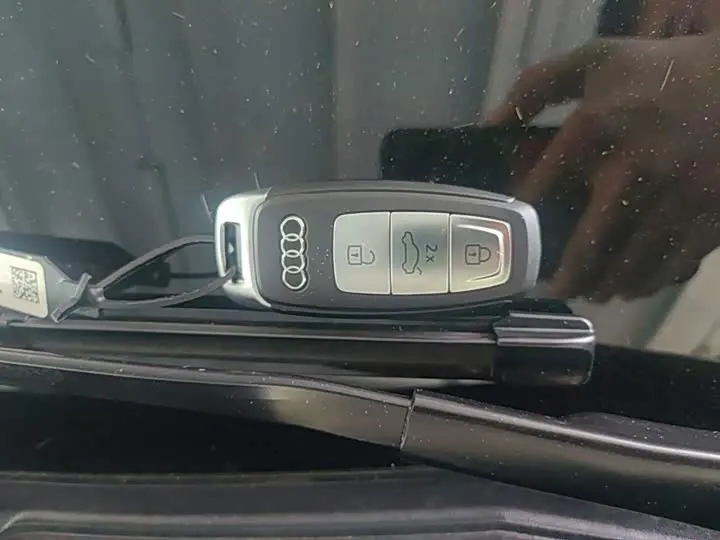 Audi A6L 2026 2026款 45 TFSI 臻选动感型