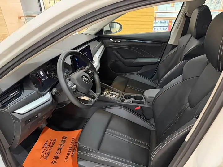 Skoda Octavia Pro 2023 2023款 改款 PRO TSI280 奢享版