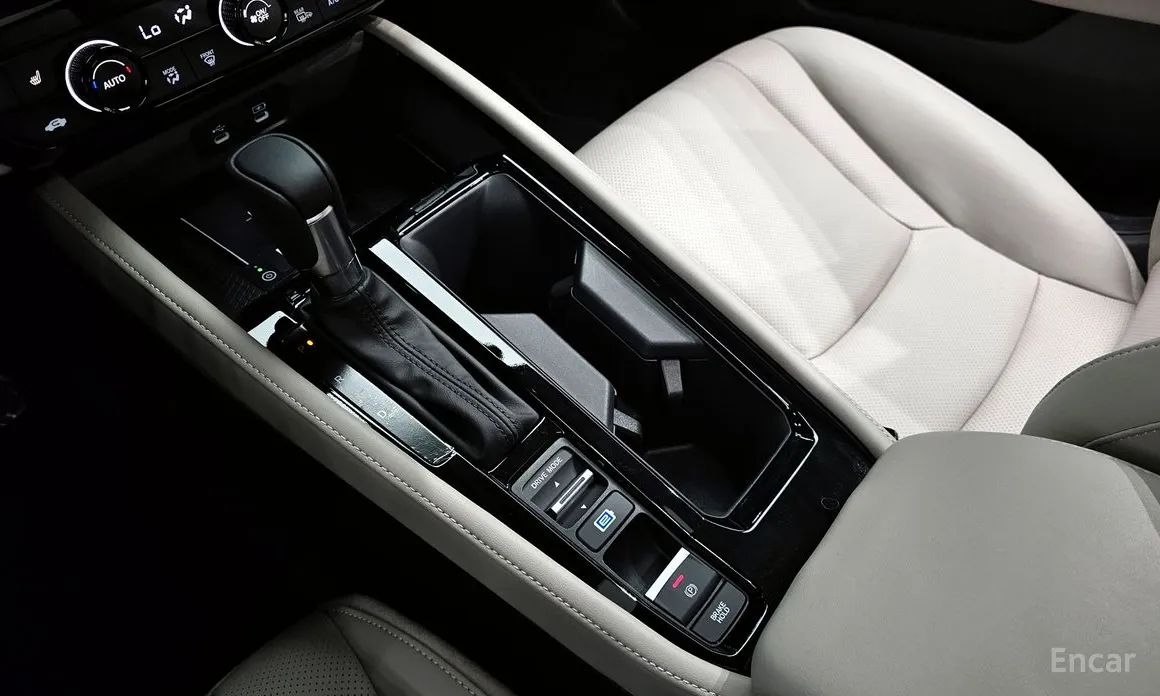 Honda Accord 2023 2.0 Hybrid Touring