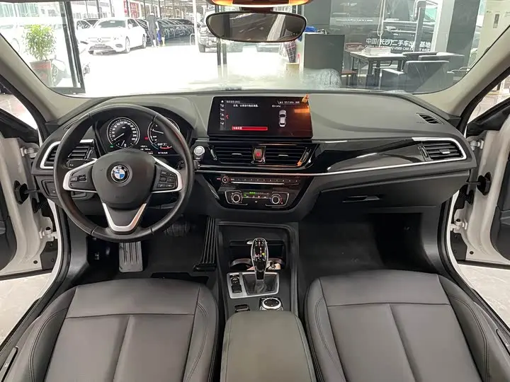 BMW 1 Series 2023 2023款 120i M运动版