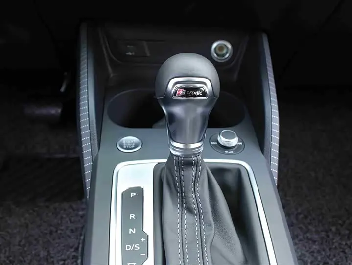 Audi Q2L 2024 2024款 35TFSI 时尚动感型