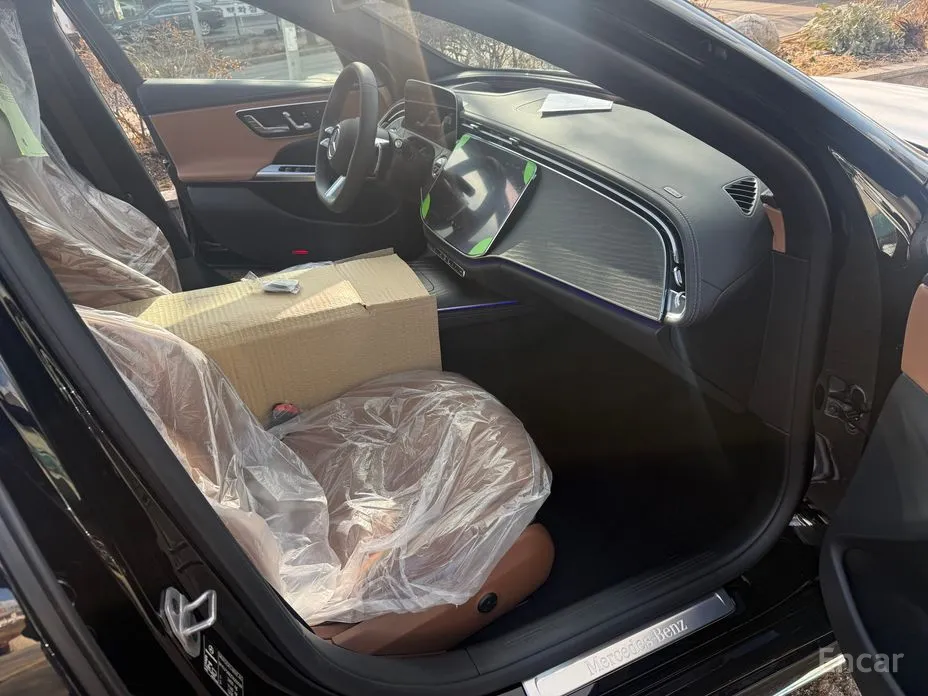 Mercedes-Benz E-Class 2024 E200 AMG Line