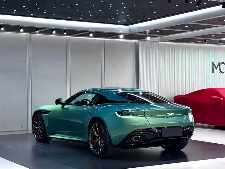 Aston Martin DB12 2023 2023款 4.0T V8 Coupe