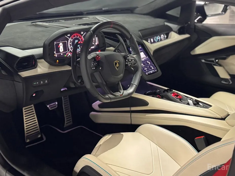 Lamborghini Revuelto 2025 6.5 V12