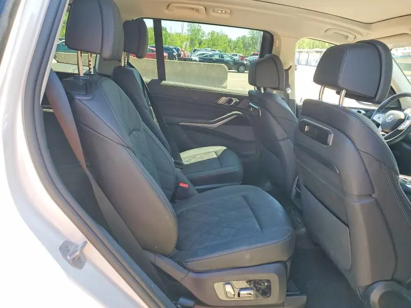 BMW X7 2025 VIN 5UX23EM07S9Z65653