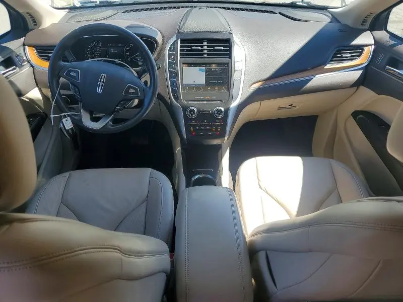 LINCOLN MKC 2018 VIN 5LMCJ2D92JUL20275