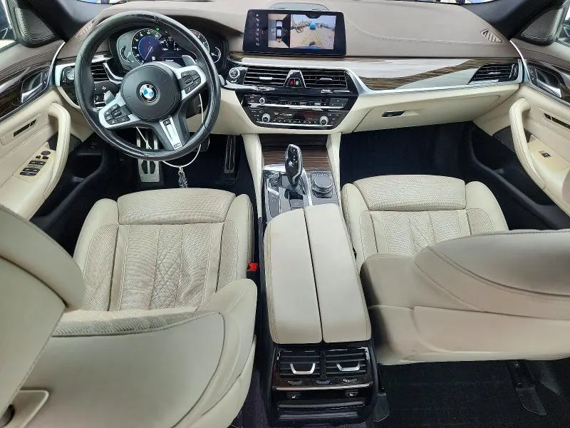 BMW 5 SERIES 2018 VIN WBAJA7C58JWA73178