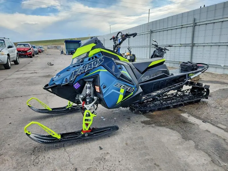 POLARIS SNOWMOBILE 2023