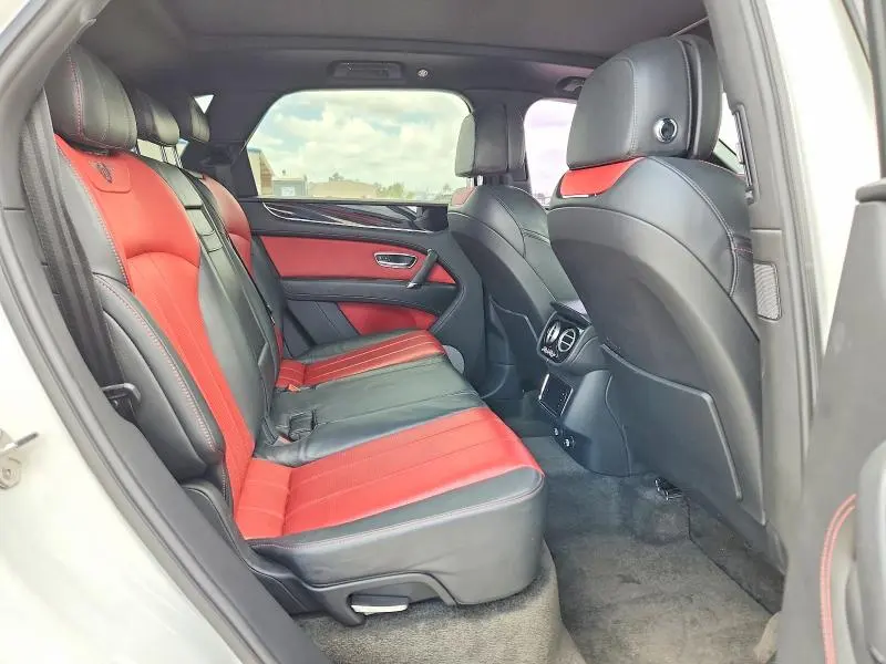 BENTLEY ALL OTHER 2018 VIN SJAAC2ZV0JC018473