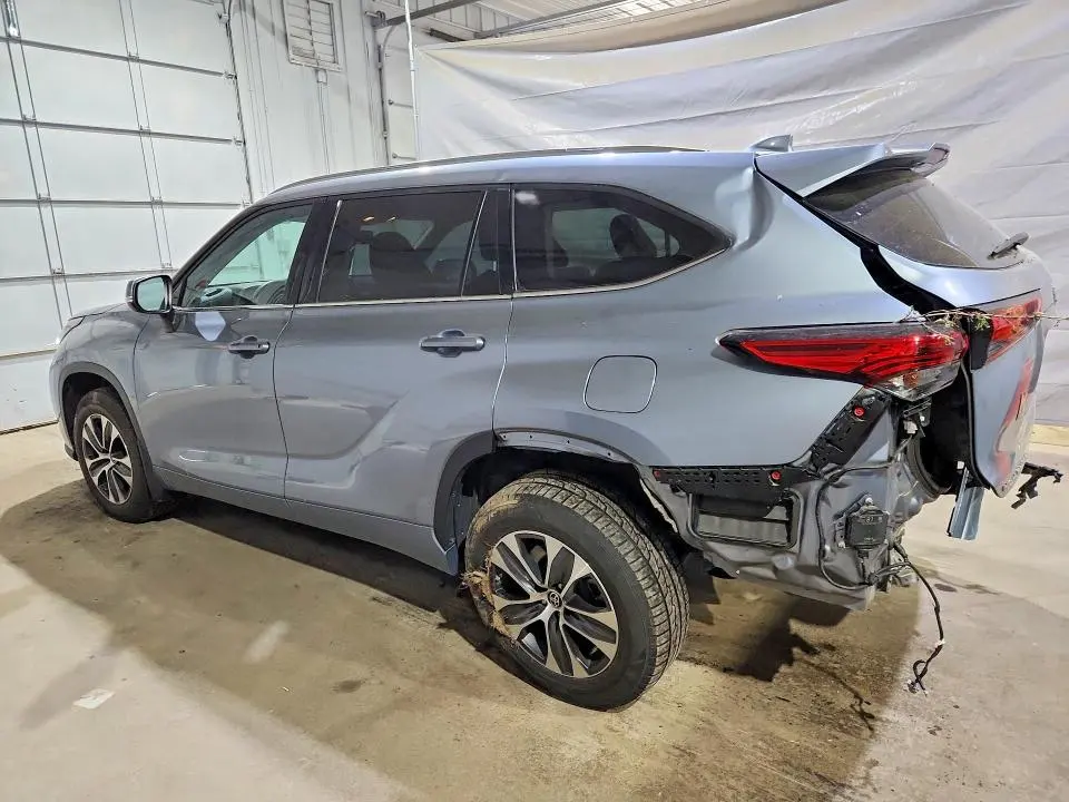 TOYOTA HIGHLANDER 2021 VIN 5TDGZRBHXMS088568