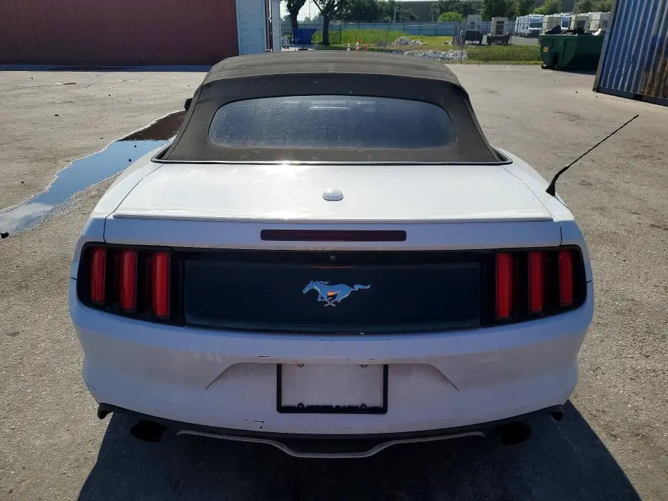 FORD MUSTANG 2015 VIN 1FATP8UH5F5397102