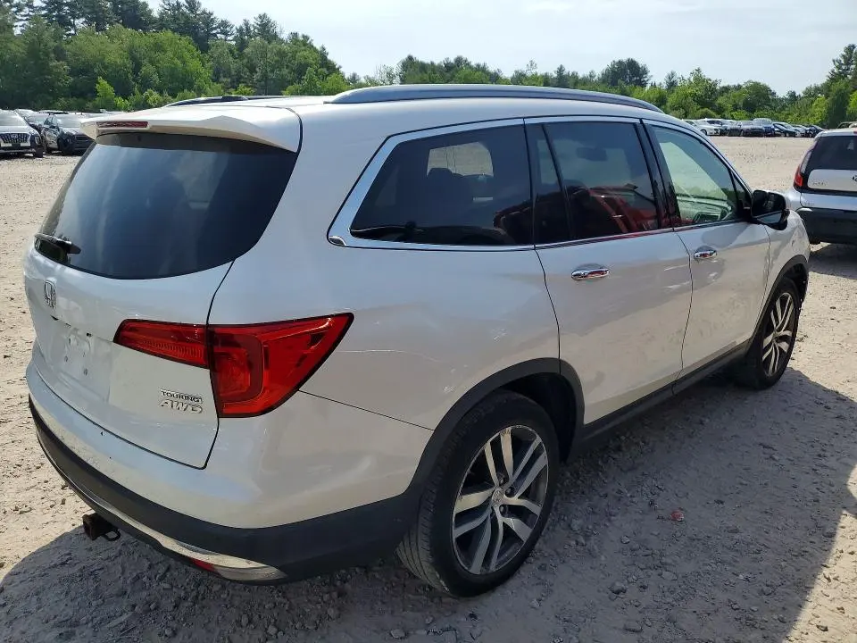 HONDA PILOT 2017 VIN 5FNYF6H90HB064723