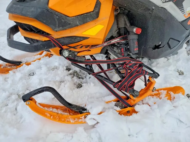 SKI-DOO RENEGADE 2019