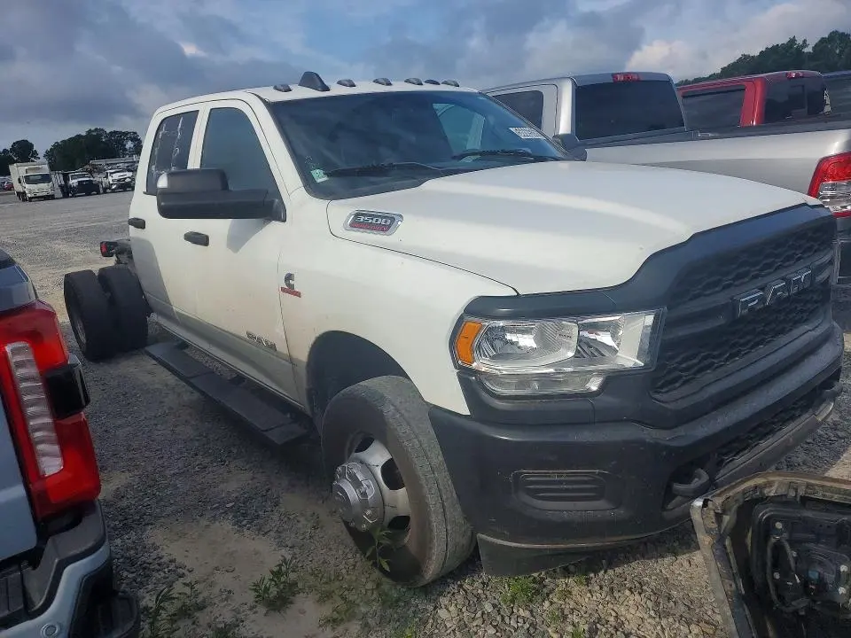2022 RAM 3500