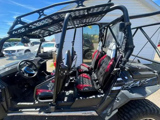 POLARIS SIDEBYSIDE 2014