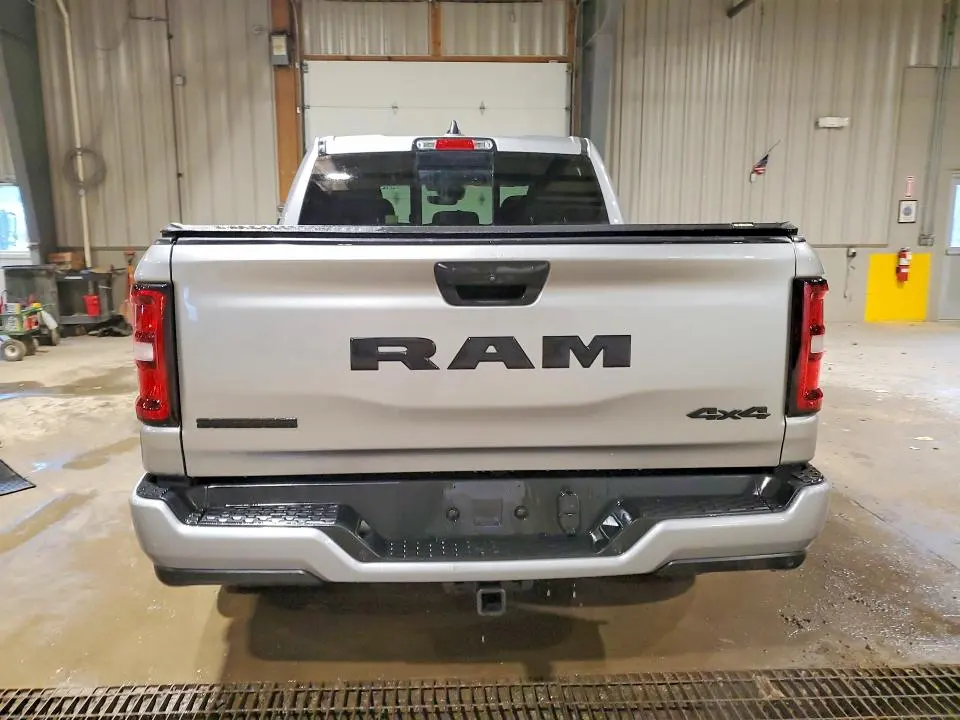 Фото 6 - RAM 1500