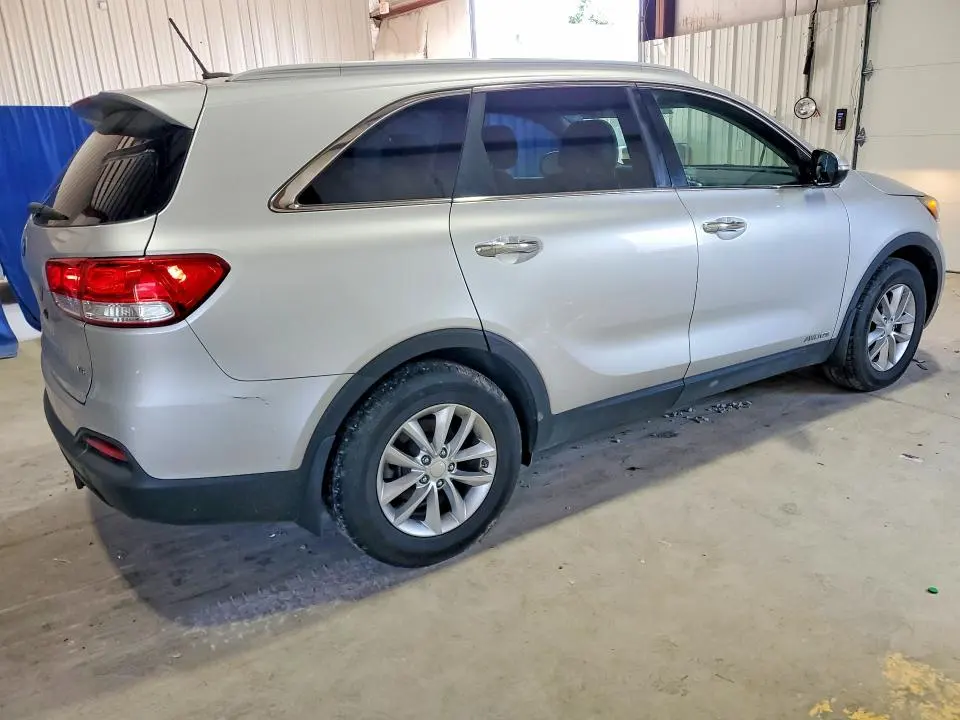 KIA SORENTO 2016 VIN 5XYPGDA55GG109022