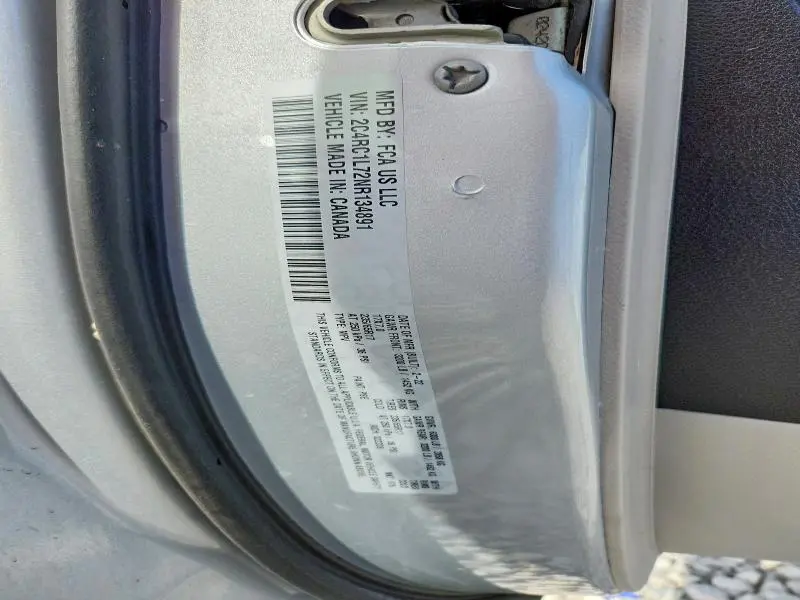 CHRYSLER PACIFICA 2022 VIN 2C4RC1L72NR134891