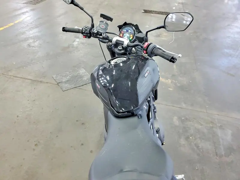 TRIUMPH TRIDENT 90 2026