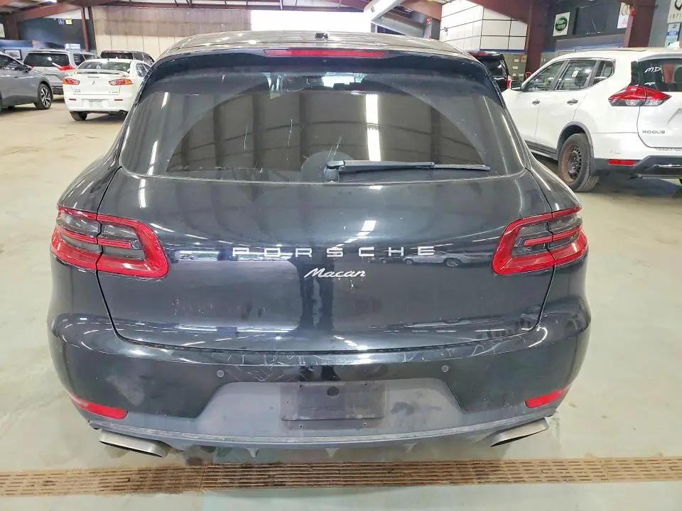 PORSCHE MACAN 2018 VIN WP1AA2A58JLB10249