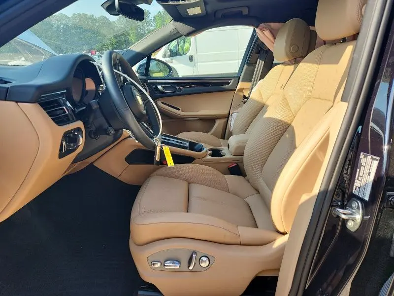 Фото 7 - PORSCHE MACAN