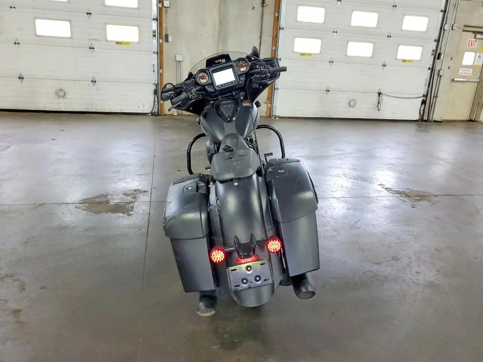 INDIAN MOTORCYCLE 2024