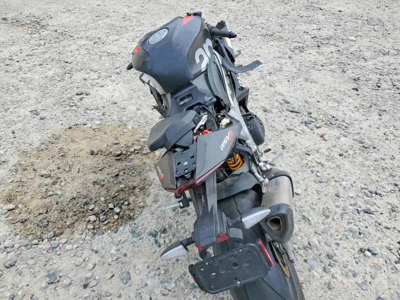 APRILIA MOTORCYCLE 2023