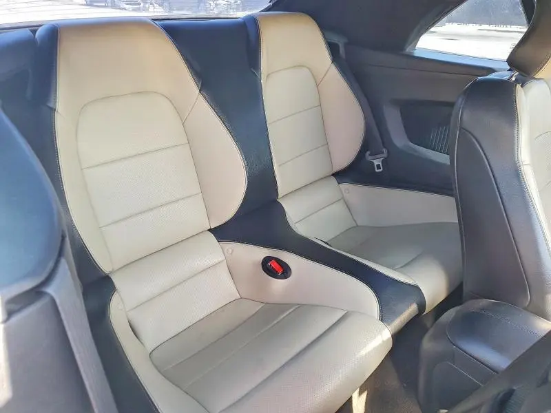 FORD MUSTANG 2015 VIN 1FATP8UH5F5397102