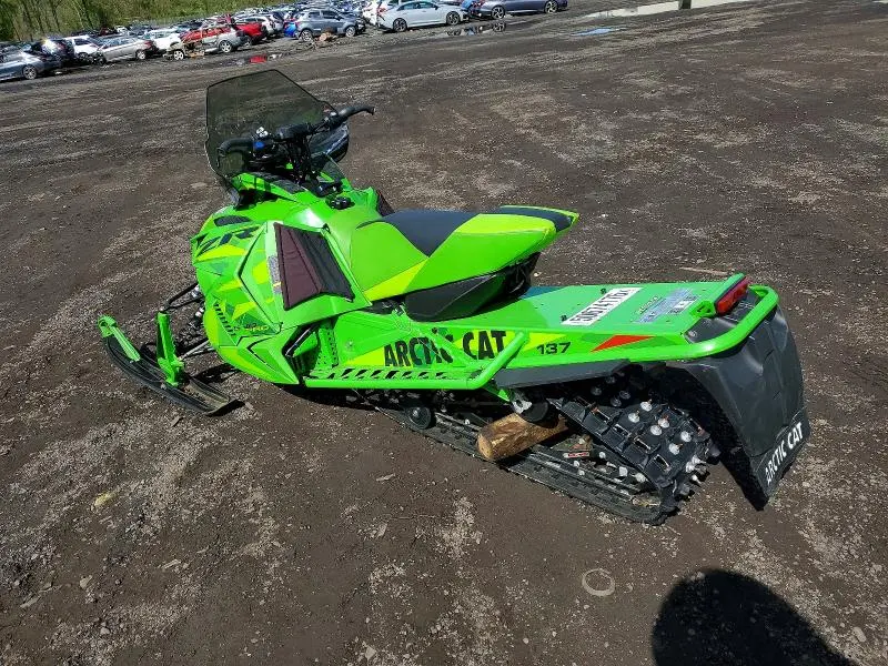 ARCTIC-CAT ZR 2016