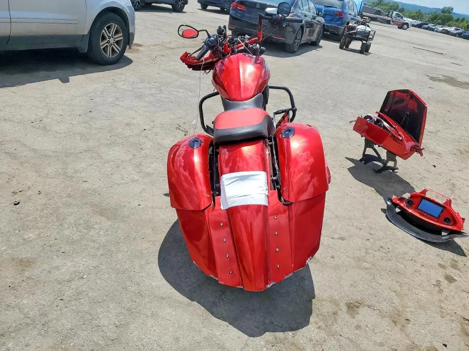 VICTORY MOTORCYCLE 2016
