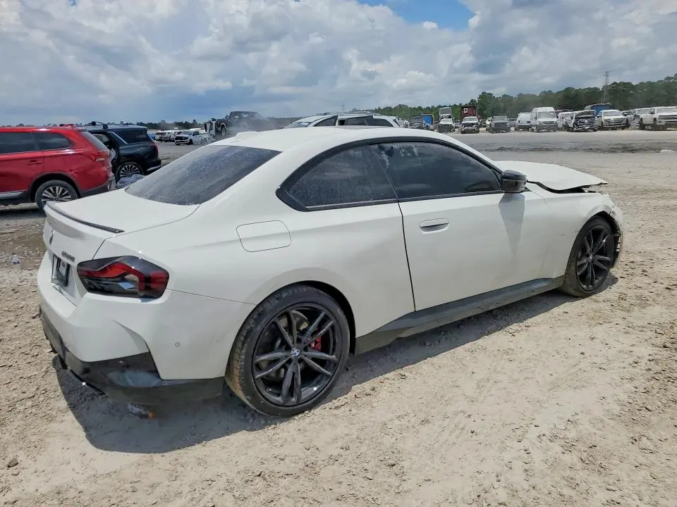 2023 BMW M2