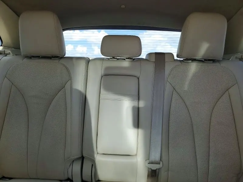 LINCOLN MKC 2016 VIN 5LMCJ3C94GUJ04444