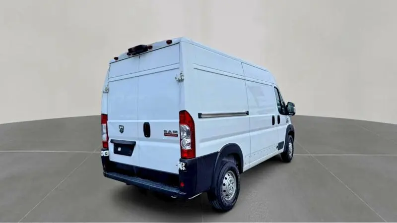 RAM PROMASTER 2019 VIN 3C6TRVCG7KE562875