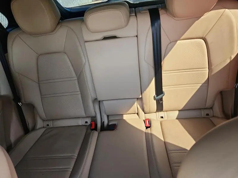 PORSCHE CAYENNE 2019 VIN WP1AA2AY6KDA10818