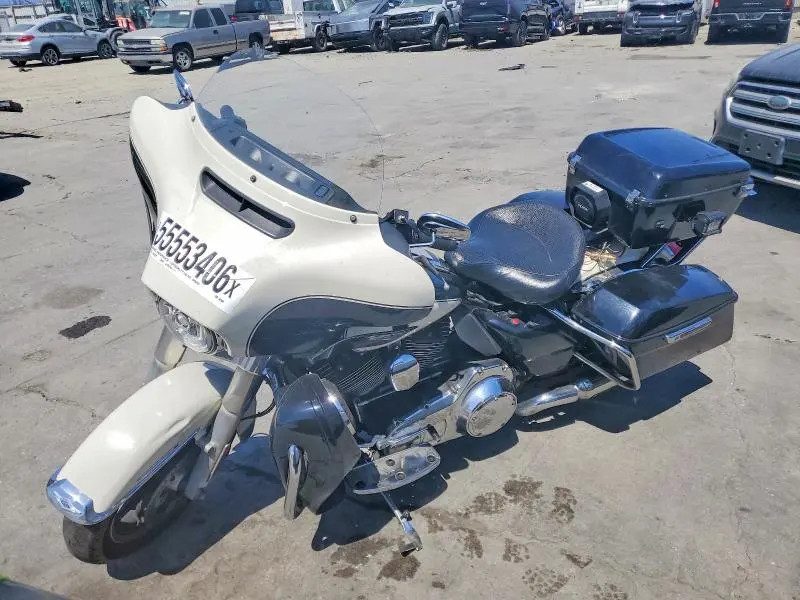 HARLEY-DAVIDSON FL 2014