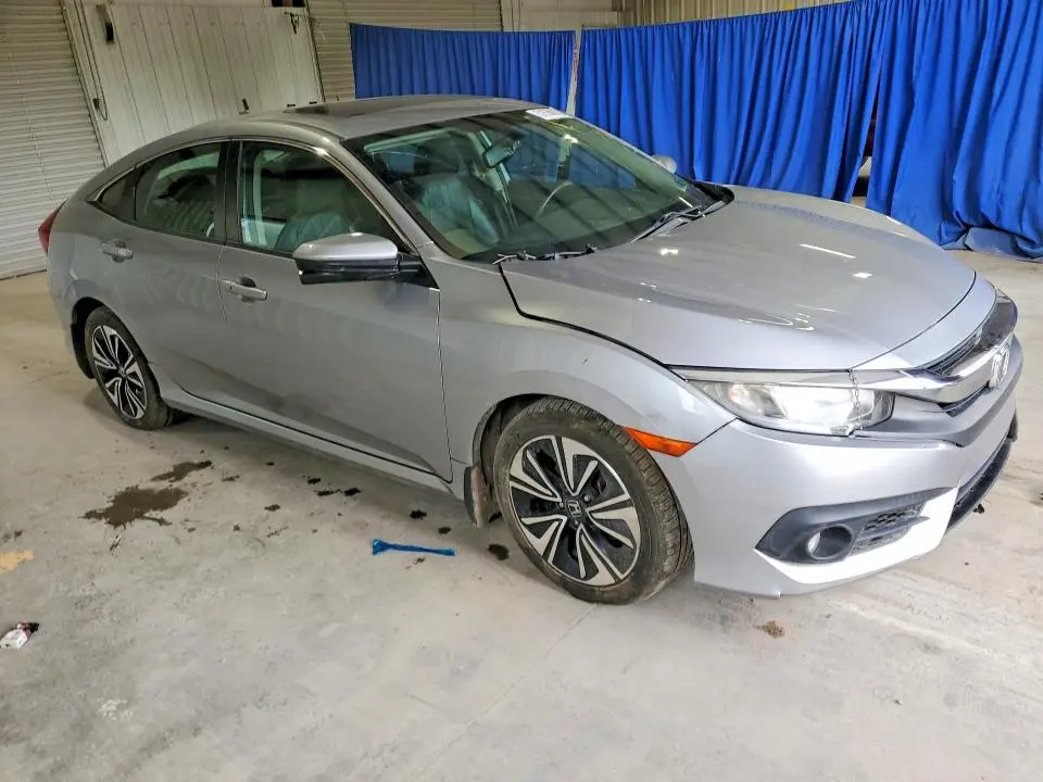 HONDA CIVIC 2017 VIN 19XFC1F72HE209528