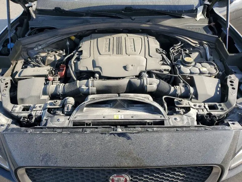 JAGUAR F-PACE 2020 VIN SADCM2FV3LA640321