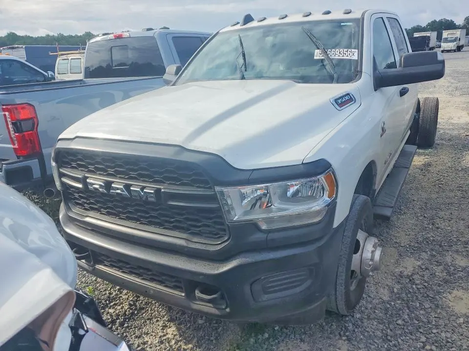 2022 RAM 3500