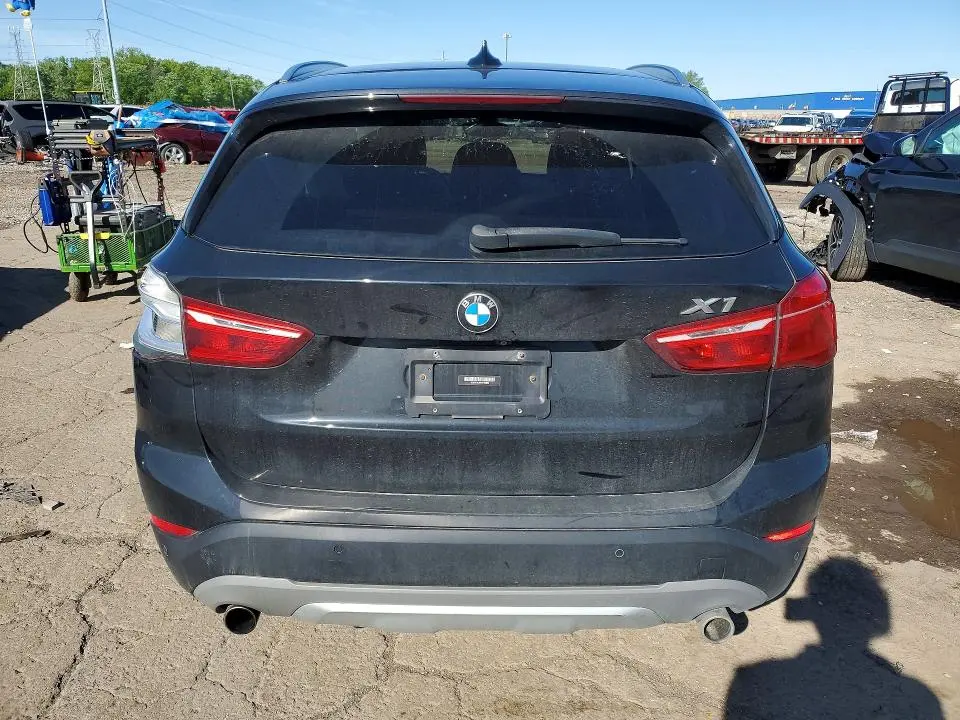 BMW X1 2017 VIN WBXHT3C36H5F76696