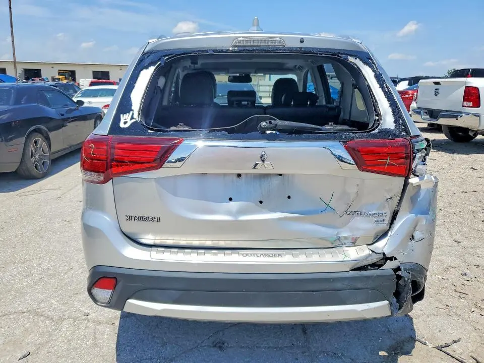 MITSUBISHI OUTLANDER 2018 VIN JA4AD3A34JZ065282