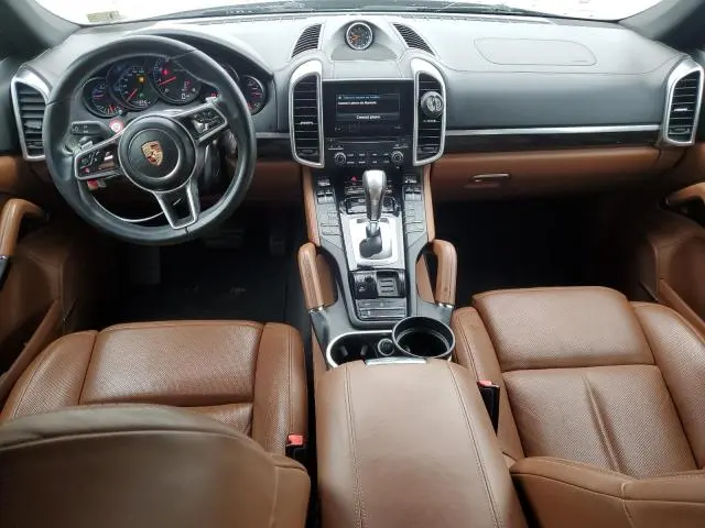 PORSCHE CAYENNE 2017 VIN WP1AA2A27HKA86824