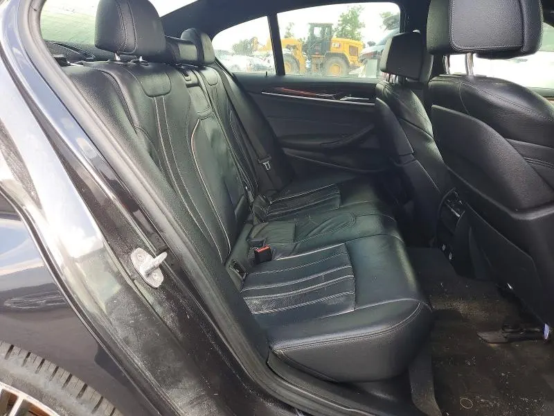 BMW 5 SERIES 2019 VIN WBAJE5C59KWW39355