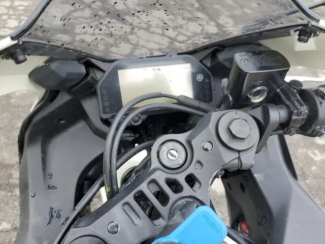 YAMAHA YZF600 2024